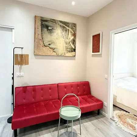 Jannette Cozy Two-bedroom Escape, Minutes From Monte-carlo Casino